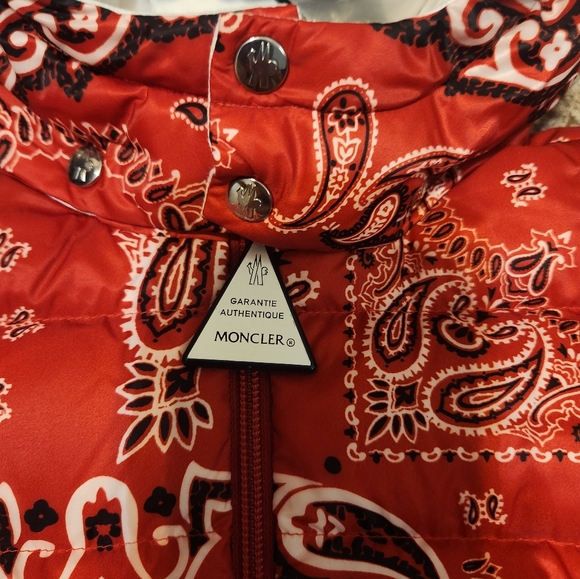 Moncler Unisex Meral Bandana Print Down Coat 9-12m $675 - Picture 3 of 8